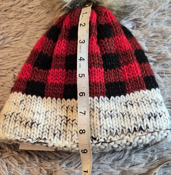 Panache Multicolored Stocking Hat with Pom Pom NWT - Picture 12 of 12